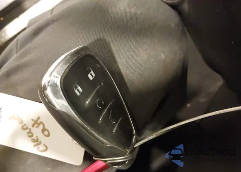 2018 Chevrolet Equinox Premier z USA, uszkodzony, nr VIN 3GNAXMEV9JL412327